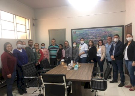 Prefeitura de Angélica implanta piso salarial dos técnicos e auxiliares de enfermagem.