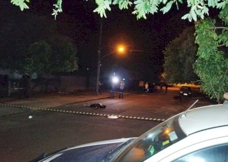 Homem é assassinado a golpes de faca.