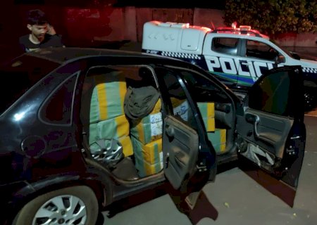 Angélica-P M apreende mercadorias avaliadas em mais de R$ 380 mil reais contrabandeadas do Paraguai no Distrito de Ipezal
