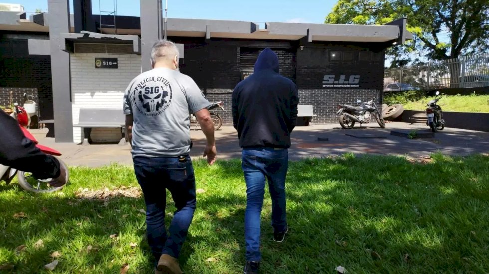 Quadrilha comprava máquinas agrícolas com cheque sem fundo