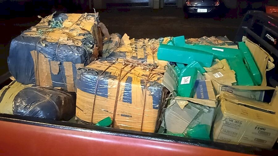 Ação conjunta prende 5 e apreende mais de meia tonelada de drogas