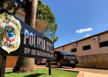 Homem morre ao sofrer descarga elétrica durante manutenção de veículo em Batayporã.