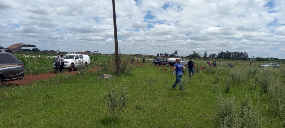 Homem é encontrado morto em loteamento