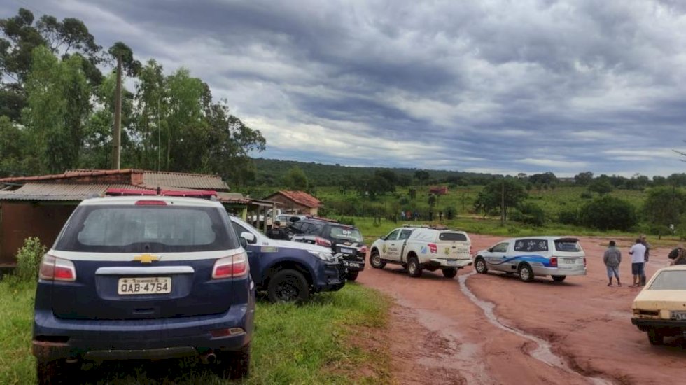 Briga em família termina com 3 pessoas mortas em Anaurilândia