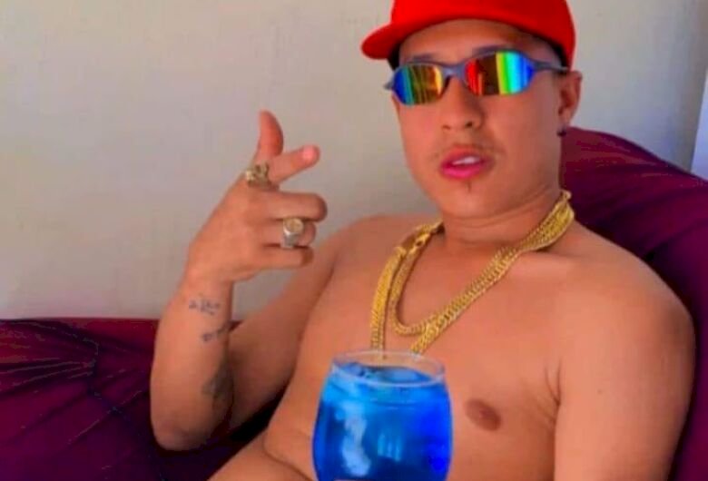 Homem é executado a tiros quando descia de veículo de aplicativo.