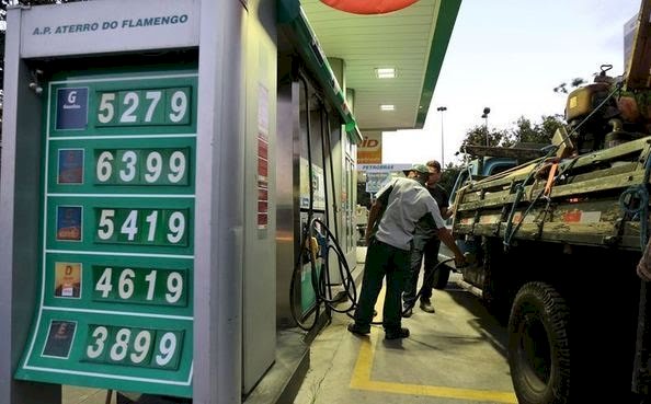 Petrobras reduz em R$ 0,40 preços do diesel para as distribuidoras.
