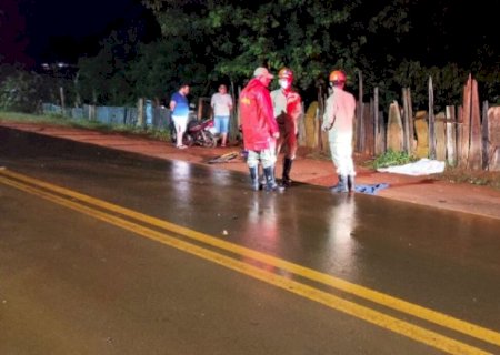 Ciclista de 27 anos morre após ser atropelada por carro; motorista fugiu sem prestar socorro