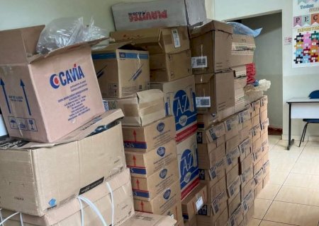 Angélica - Prefeitura Municipal adquiriu diversos materiais, a serem distribuídos pela Secretaria municipal de Educação,  para subsídios de atividades pedagógicas e de expediente.