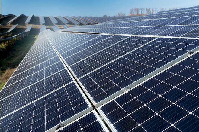 Energia solar: governo zera impostos federais sobre placas fotovoltaicas.