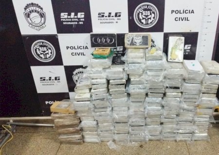 SIG apreende 150 quilos de cocaína e pasta base de cocaína.