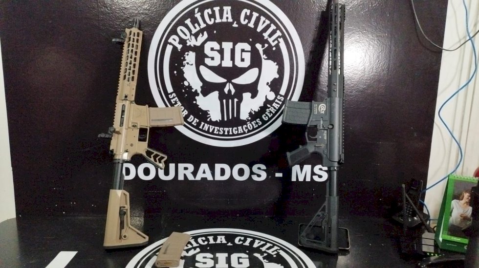 Polícia Civil apreende fuzis em Dourados e prende homem por tráfico de drogas