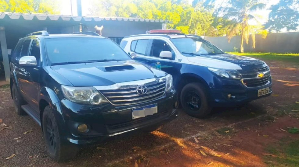 Angélica - 8° Batalhão de Polícia Militar prende dois homens por receptação em Ipeza