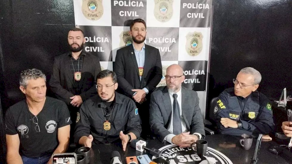 Polícia afirma que médico fazia parte de quadrilha e foi morto por dinheiro.
