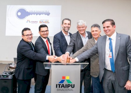 Itaipu arrecada 18,9 milhões com leilão de imóveis e prepara investimento em casas populares.
