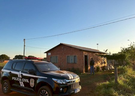 Angélica -  Mãe e filho são presos por tráfico de drogas e posse de arma de fogo.
