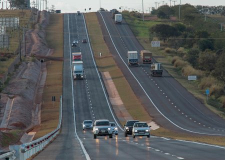 BR-163/MS deve receber 262 mil veículos durante feriado prolongado, aponta CCR MSVia.