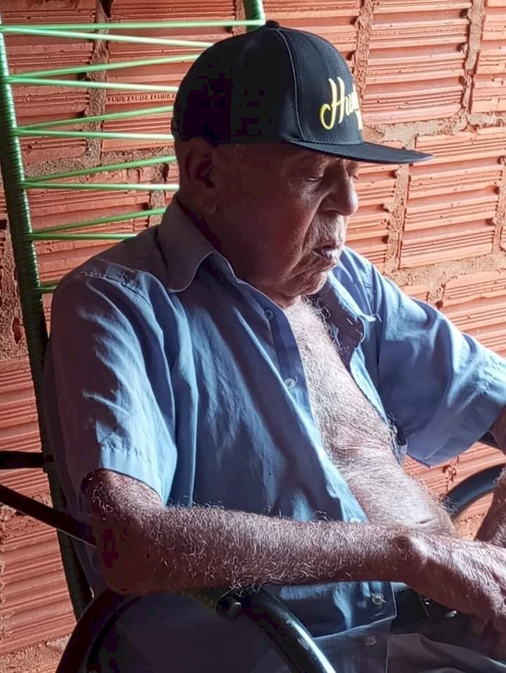Notas de falecimento.