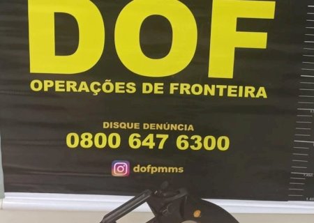Angélica - Homem com arma e fogo e munições ilegais é preso pelo DOF