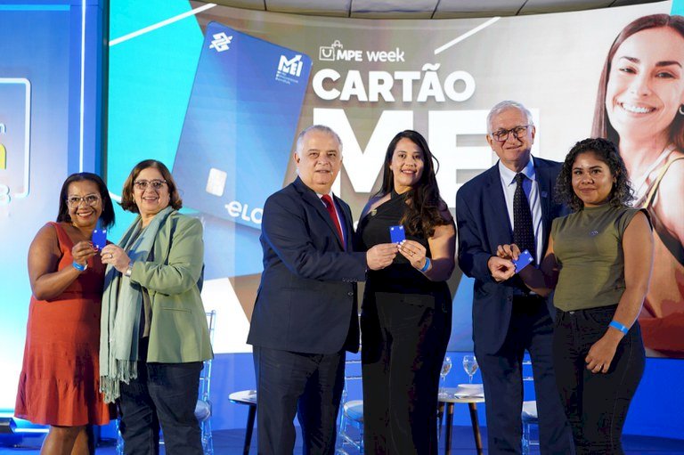 Governo Federal lança cartão de débito e crédito exclusivo para MEIs com anuidade zero