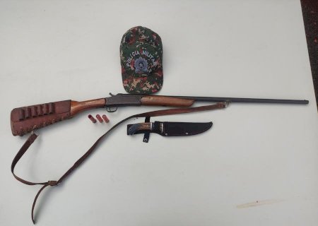 Angélica - Polícia Militar Ambiental detém homem por posse ilegal de arma de fogo em área de preservação