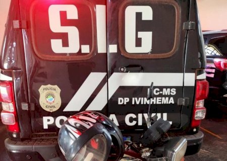 Ivinhema - Policia Civil recupera moto furtada e prende suspeito em flagrante