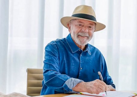 Em pronunciamento, Lula diz que vai cuidar do povo e economia é forte