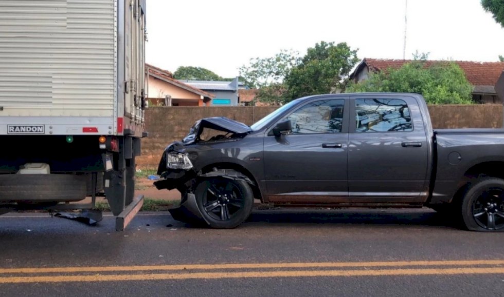 Homem é preso após furtar caminhonete e ser perseguido pela polícia em Naviraí