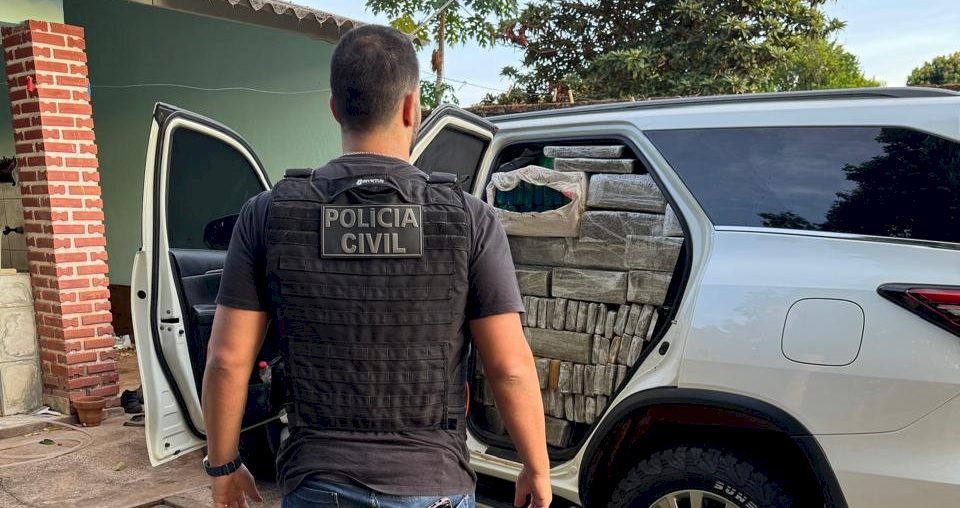 Polícia Civil apreende 1.666kg de maconha e prende autor em flagrante