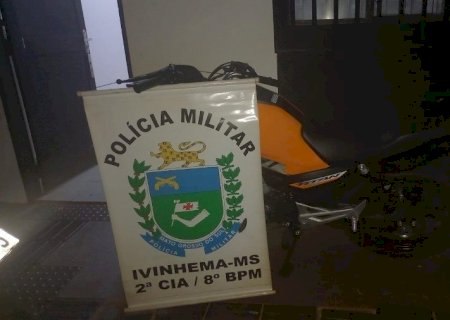 Ivinhema - Polícia Militar remove veículos ao pátio do Departamento Estadual de Trânsito (Detran) durante a Operação Boas Festas