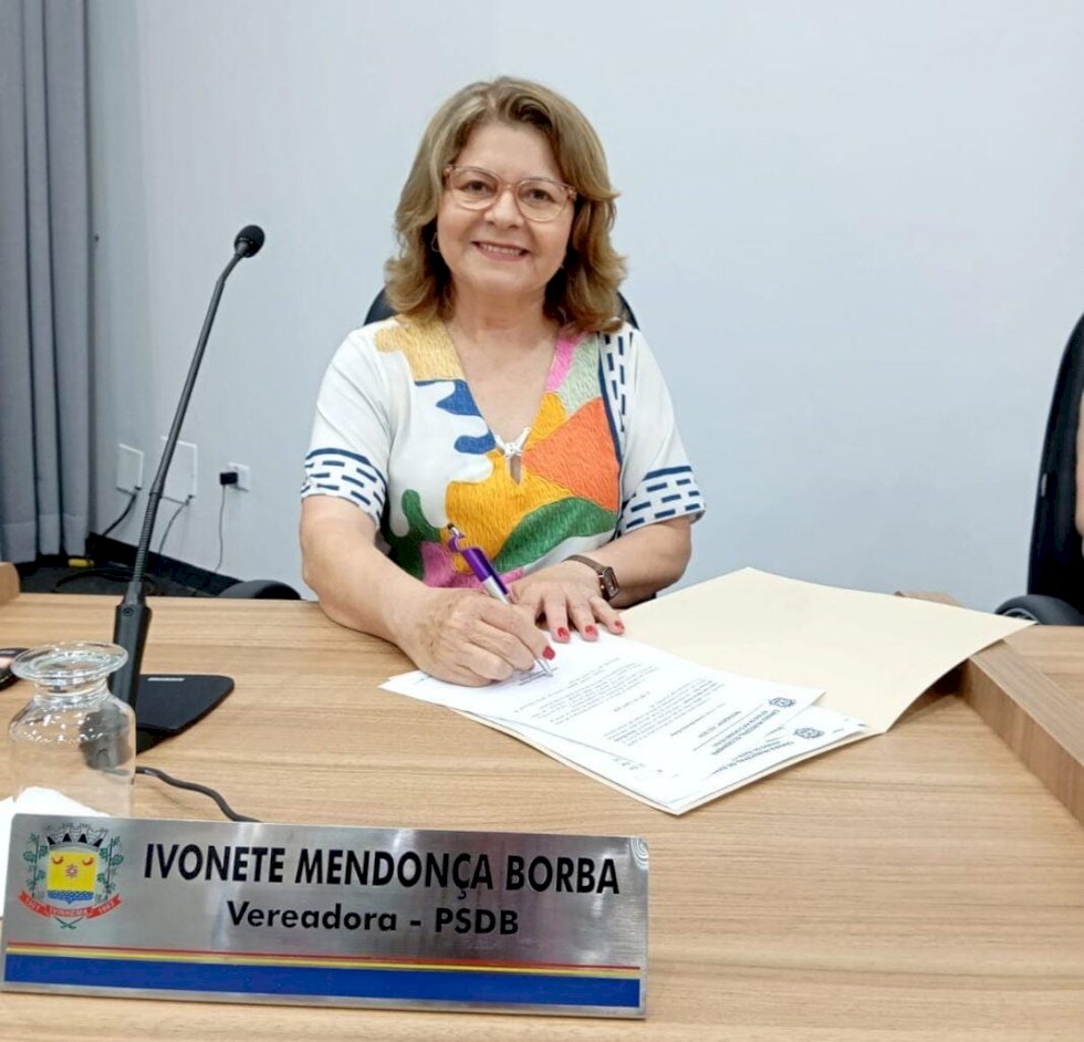 Ivonete Mendonça Borba faz duas indicações em sessão ordinária
