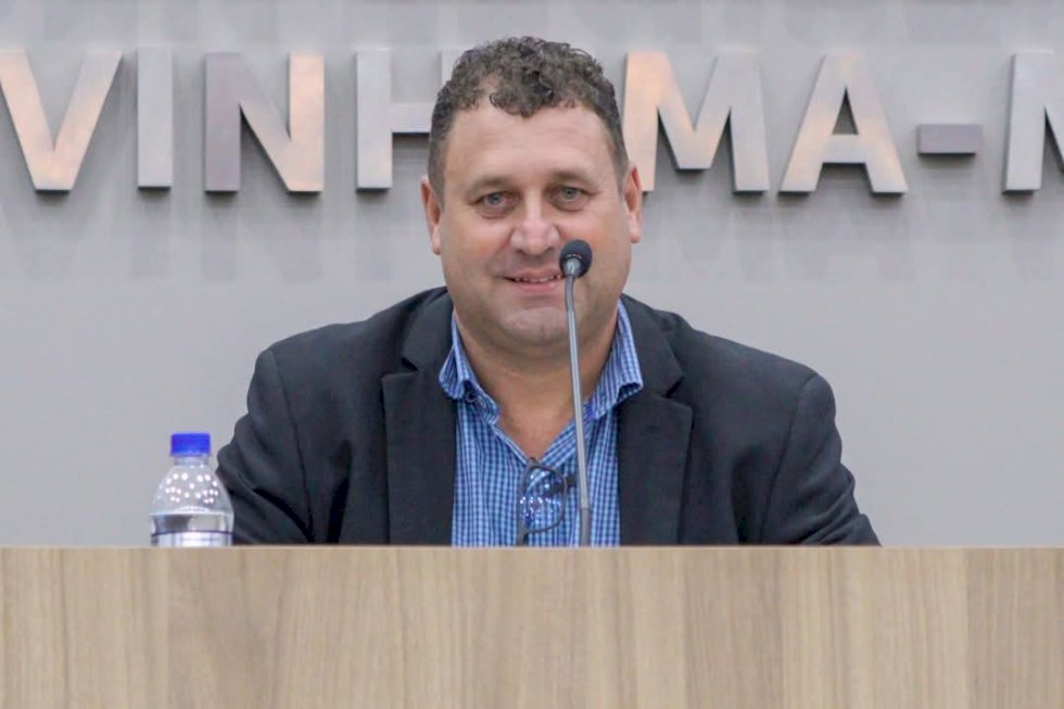 Presidente Bira solicita ampliação do horário de atendimento do farmacêutico no ESF Dr. Geraldo Magno Resende no Distrito de Amandina