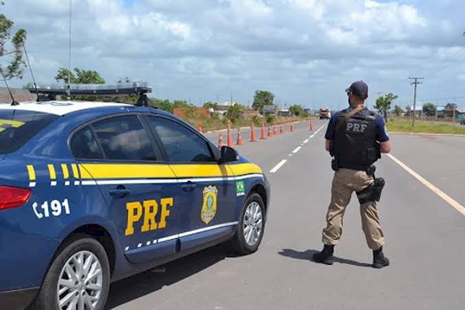 Acidente grave envolvendo uma van que levava pacientes de Dourados na BR-163 entre Rio Verde e Coxim deixa uma vítima Fatal