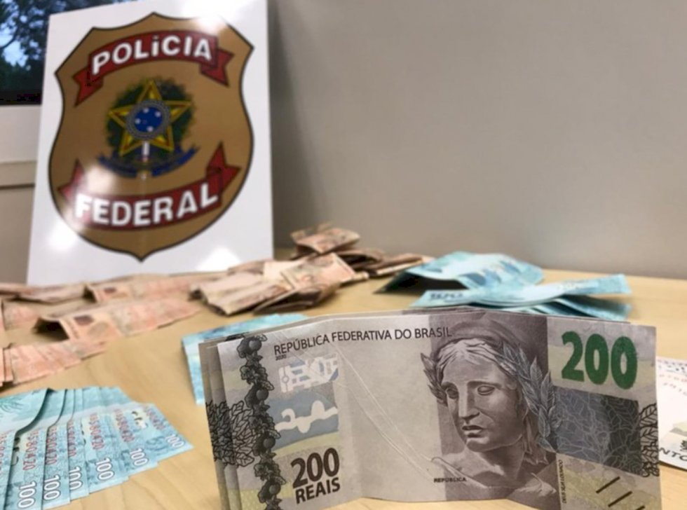 Em operação, PF e MP miram fintechs usadas para lavar dinheiro do PCC