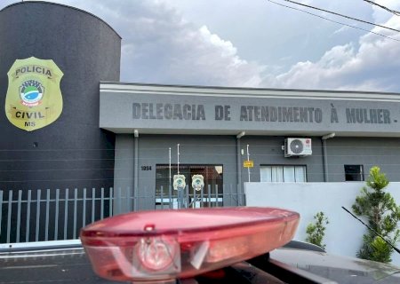 Homem ameaça e tenta atropelar esposa em Nova Andradina