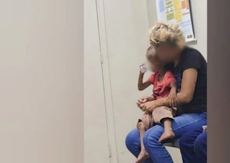 Criança de 3 anos é resgatada após sofrer agressões, ser amarrada e ficar desnutrida