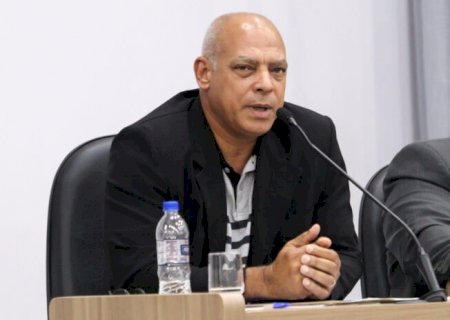 Claudião do Raio X pede ‘quebra-molas’ no Solar do Vale e reparação de obra de pavimentação asfáltica no Distrito de Amandina