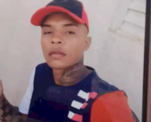 Jovem que tentou matar a namorada a facadas é preso 3 dias após crime