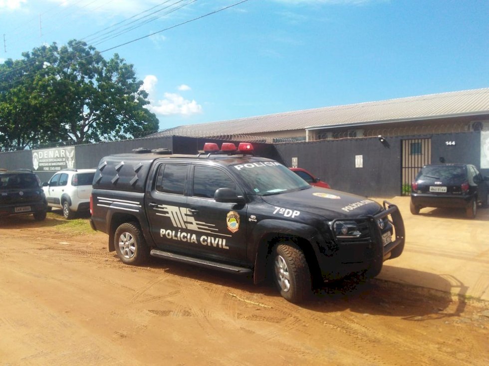Homem tem overdose após engolir trouxinha de cocaína para fugir da polícia em MS
