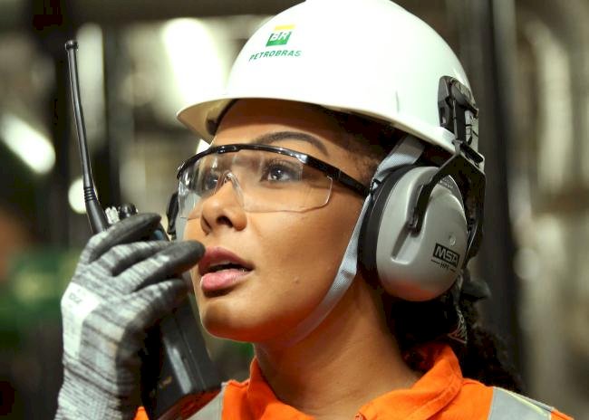 Petrobras atinge lucro líquido de R$ 35 bilhões no primeiro trimestre de 2025