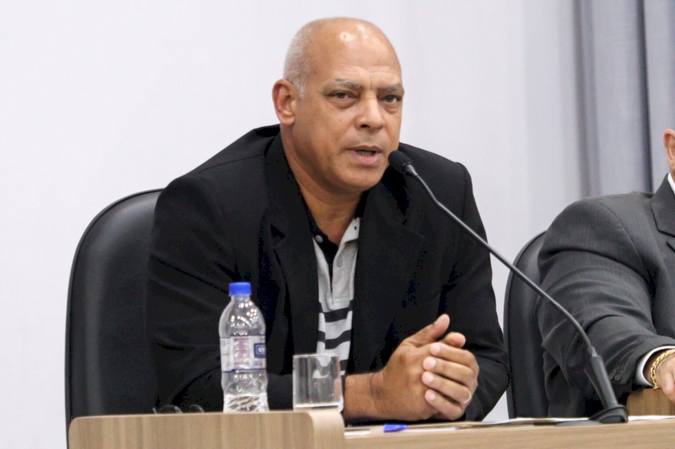 Claudião do Raio X pede reforma do prédio do posto de atendimento da Agência dos Correios de Amandina