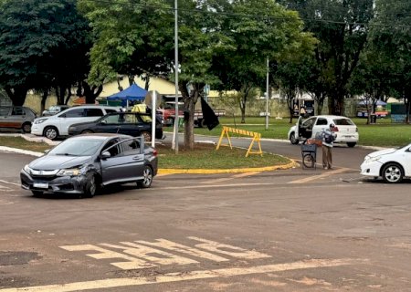 Angélica - Acidente é registrado envolvendo dois veículos em cruzamento