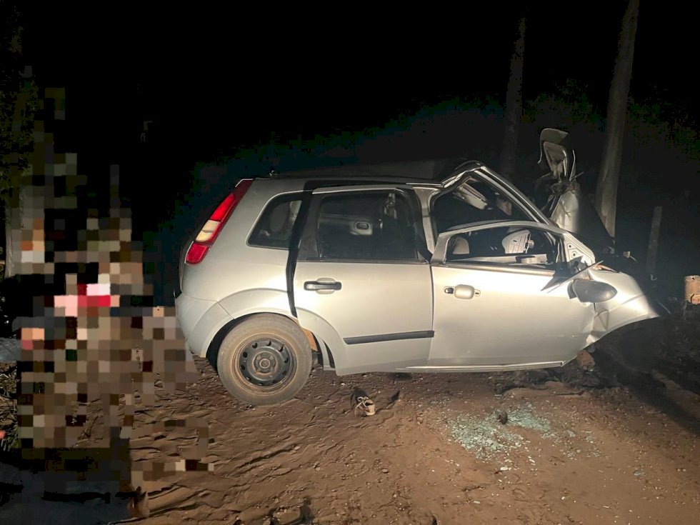 Tragédia - Acidente em estrada vicinal mata duas crianças e deixa outras cinco em estado grave