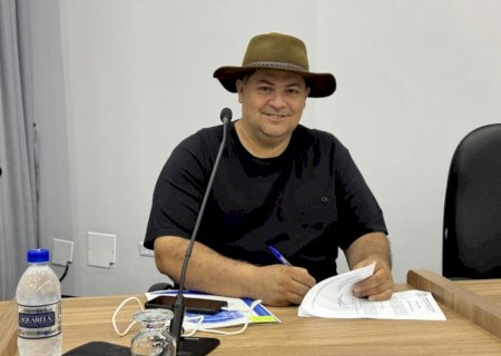 Marcio Alves requer que notifique empresa, para cumprimento de exigências e normas sanitárias