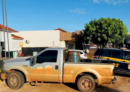 Polícia Rodoviária Federal recuperou um veículo na BR-163 em Rio Brilhante