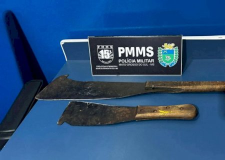 Polícia Militar prende homem por ameaça com facão e violência doméstica