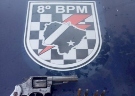 Polícia Militar apreende arma de fogo com numeração suprimida em Nova Andradina
