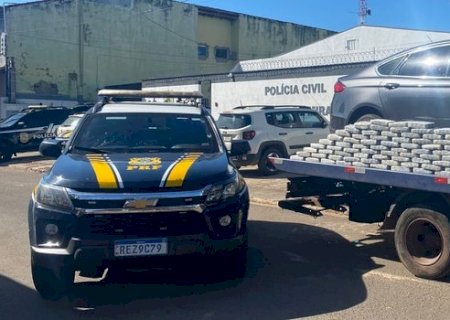 PRF apreende 88 Kg de drogas em veículo na BR - 262