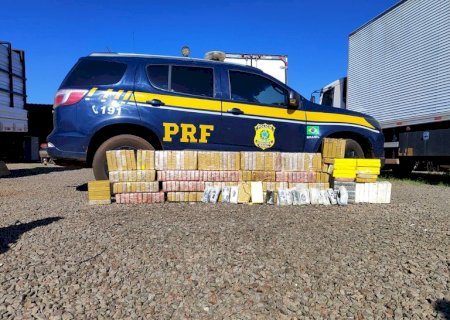 PRF apreende 250 Kg de cocaína em caminhão de transporte de sucatas na BR - 262