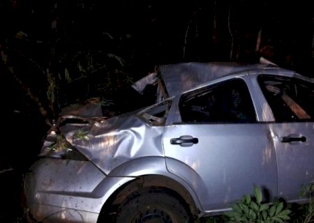 Capotamento na MS - 276, deixou uma pessoa em óbito nas proximidades do Rio Dourados