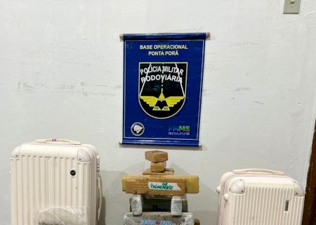 PMR prende mulher transportando drogas em ônibus na MS-164